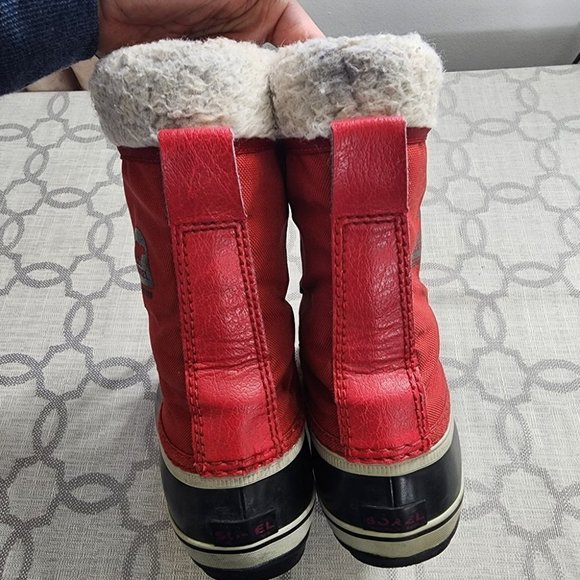 Sorel Rubber/ Fabric Waterproof Winter Boots Kid's Size 3 - Picture 5 of 12